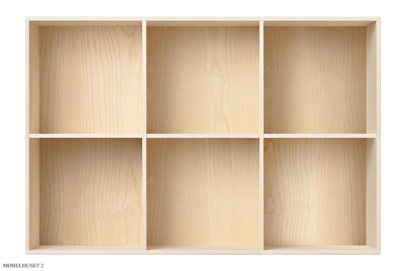 ATBO 105 reol 70 x 104,4 med lodrette mellemsider, 30 cm, Ask mat lak