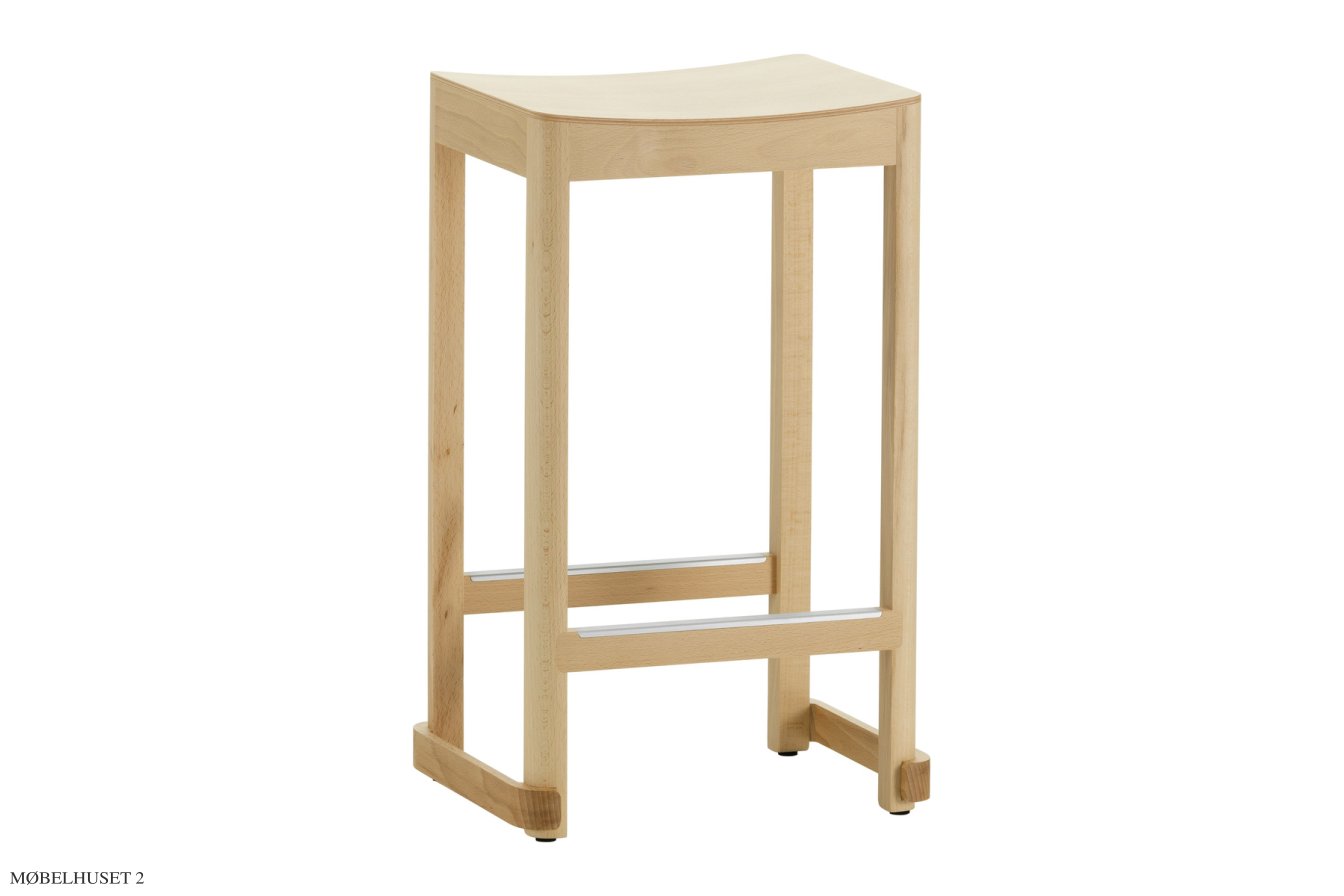 Atelier Bar Stool Barhocker, Buche lackiert, H65 cm | Artek