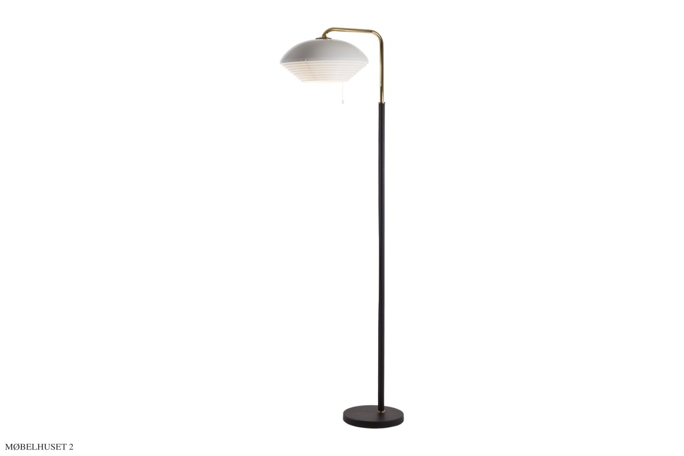 Floor Light A811, Messing | Artek