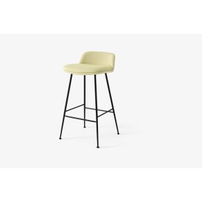 Rely HW84 Thekenhocker gepolstert mit Sitzkissen, Schwarz, Fuse 0421 | &Tradition
