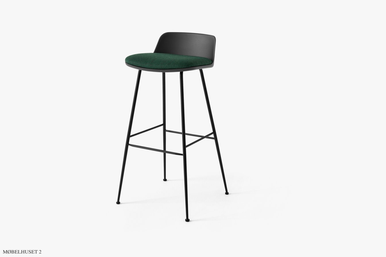 Rely HW87 Thekenhocker mit Kunststoffschale und Sitzkissen, Schwarz, Black, Fuse 0981 | &Tradition