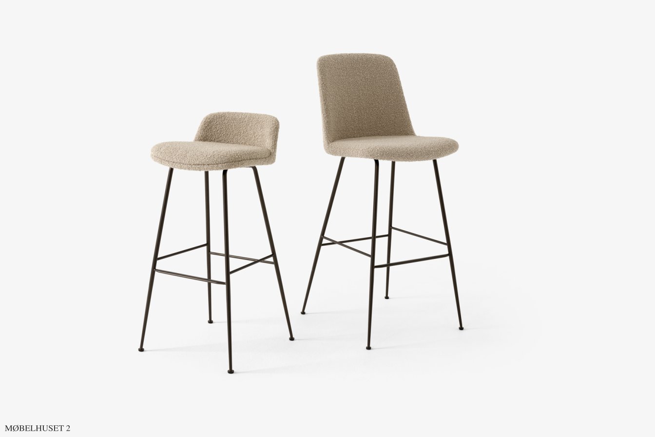 Rely HW98 Thekenhocker gepolstert, Bronziert, Karakorum 003 | &Tradition