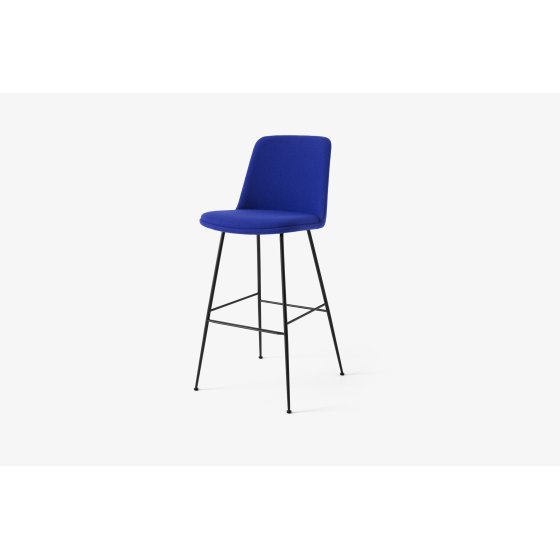 Rely HW99 Thekenhocker gepolstert mit Sitzkissen | &Tradition