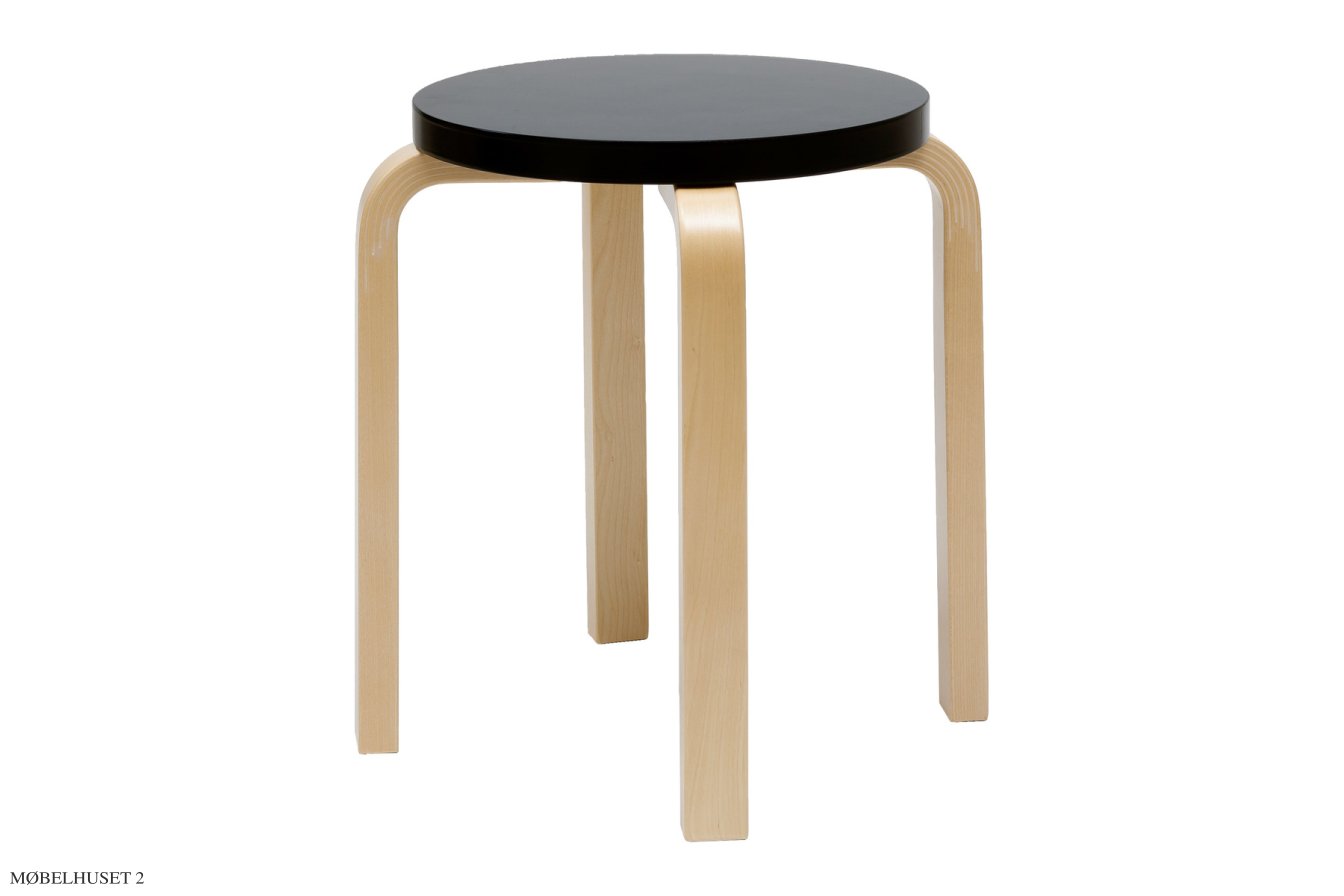 Stool E60 | Farve, Birk/sort lakeret | Artek