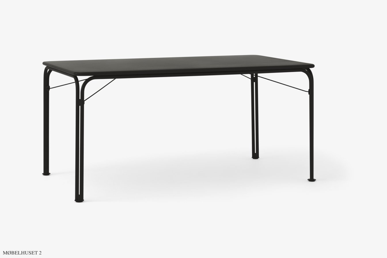 Thorvald SC113 Esstisch, Warm Black | &Tradition