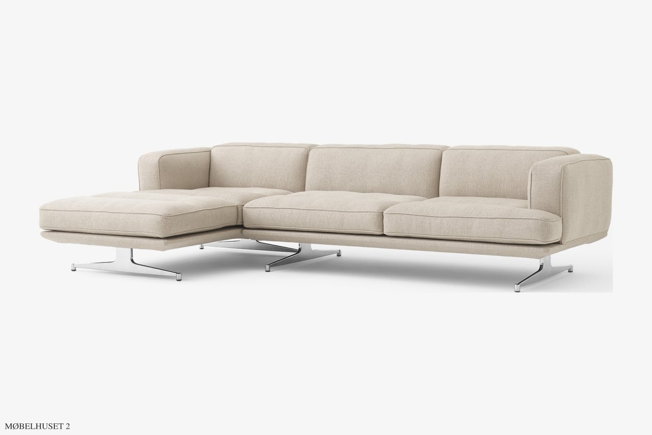 Inland AV42 Sofa, Poliertes Aluminium, Ecriture 240 | &Tradition