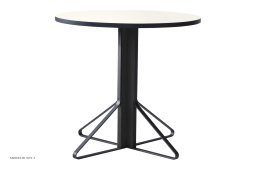 Kaari Table REB 003 Tisch, Wei� HPL/schwarz lackiert Eiche | Artek