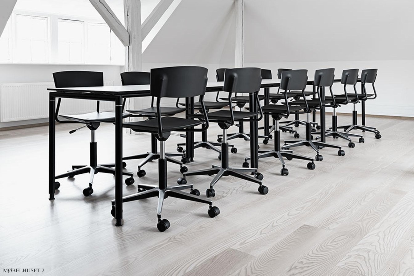 Pure X Stol med fodring, Ambiente | Andersen Furniture