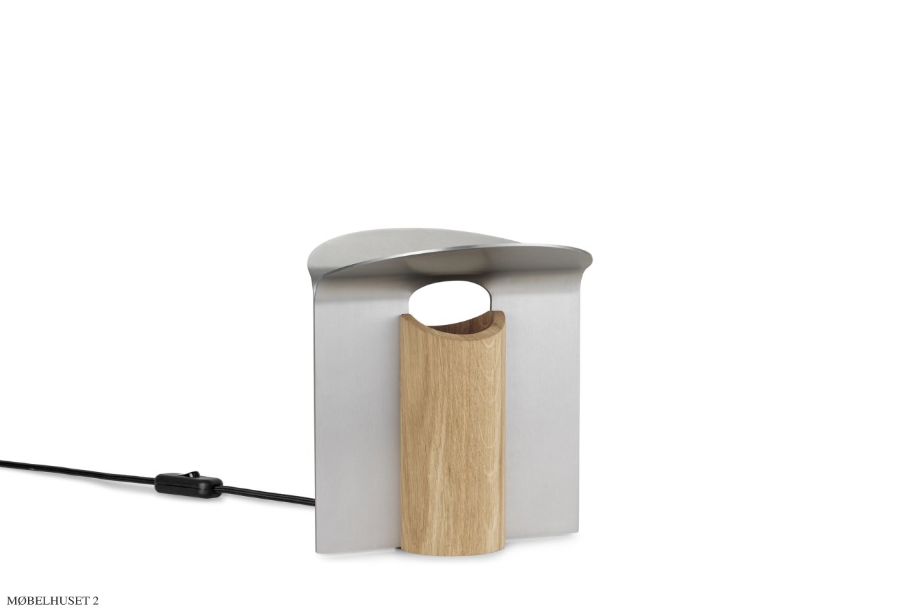 RF200 Petal Lamp, Gestell aus ge�lte Eiche mit geb�rstetes Aluminium | Carl Hansen & S�n