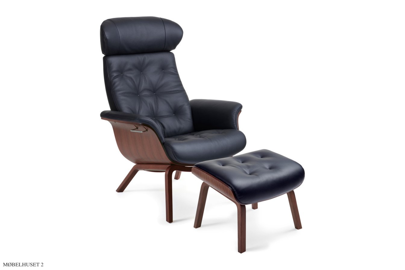 Timeout med indtr�kninger l�nestol, Valn�d, 4 ben i tr�, L�der | Fantasy Black 89 | Conform