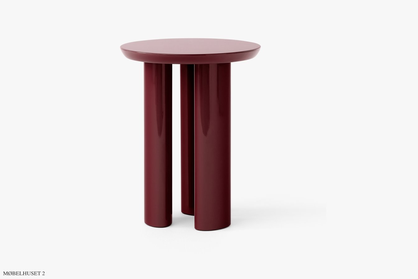 Tung JA3 Beistelltisch, Burgundy Red | &Tradition