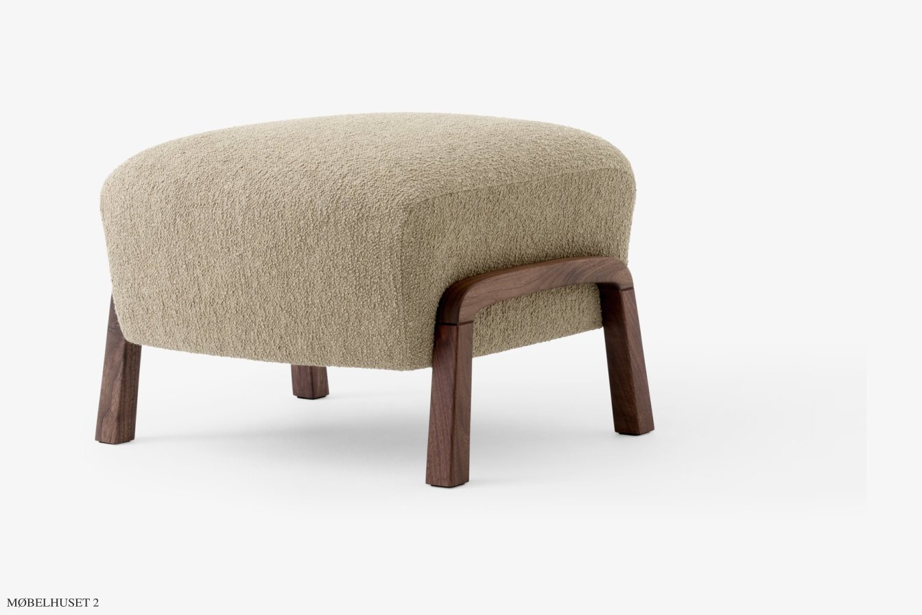 Wulff ATD3 Hocker, Walnuss ge�lt, Barnum 004 | &Tradition