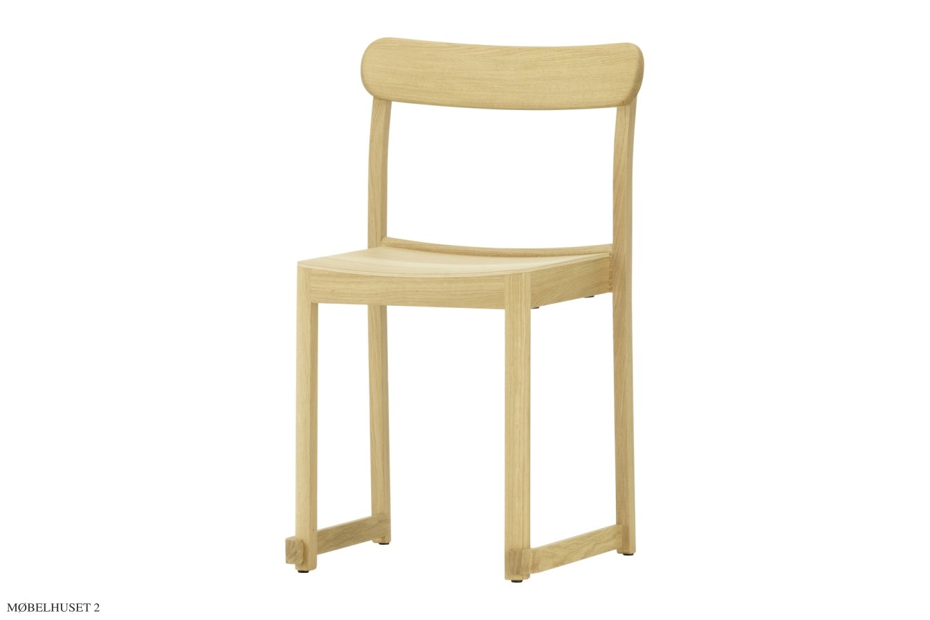Atelier Chair Esszimmerstuhl, Eiche lackiert | Artek