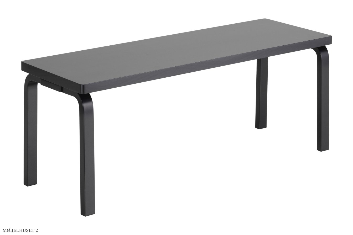 Bench 153A | Solid top, Sortlakeret birk | Artek