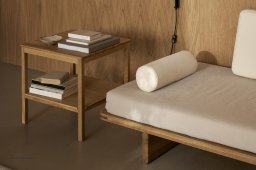BM0555 seng og daybed i eg, milj�billede | Carl Hansen & S�n