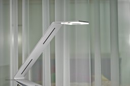 Flad TLON 12 bordlampe, produktbillede | Tecnolumen