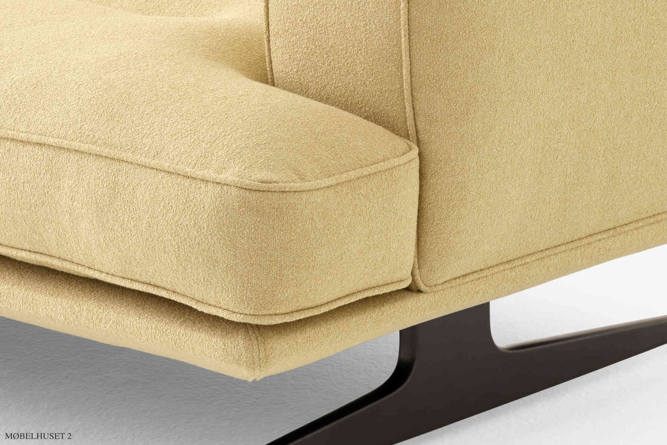 Inland AV42 Sofa, Warm Black, Acca 231 | &Tradition