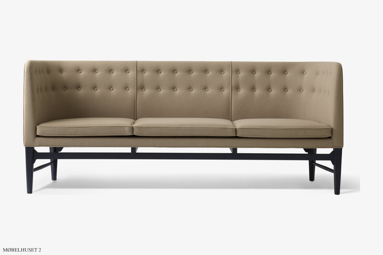 Mayor AJ5 Sofa, Eiche schwarz lackiert, Hallingdal 224 | &Tradition