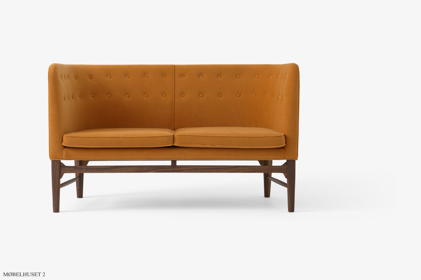 Mayor AJ6 Sofa, Walnuss ge�lt, Gentle 443 | &Tradition
