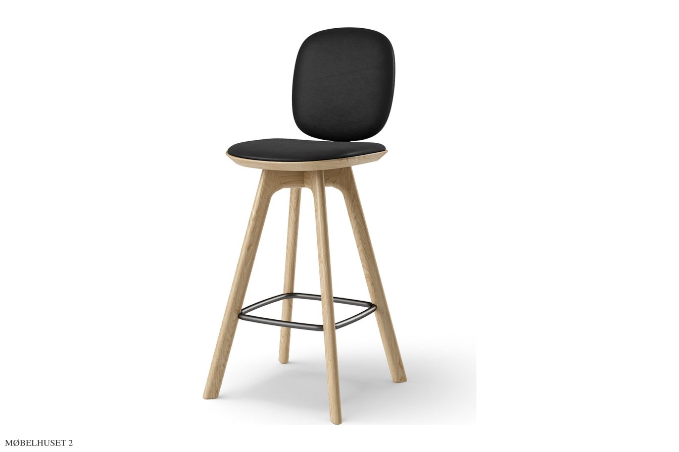 Pauline Comfort barstol, Thekenh�he 65 cm, Holzbeine, Eiche ge�lt, Leder | Black | Brdr. Kr�ger