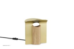 RF200 Petal Lamp, Gestell aus ge�lte Eiche mit geb�rstetes Messing | Carl Hansen & S�n