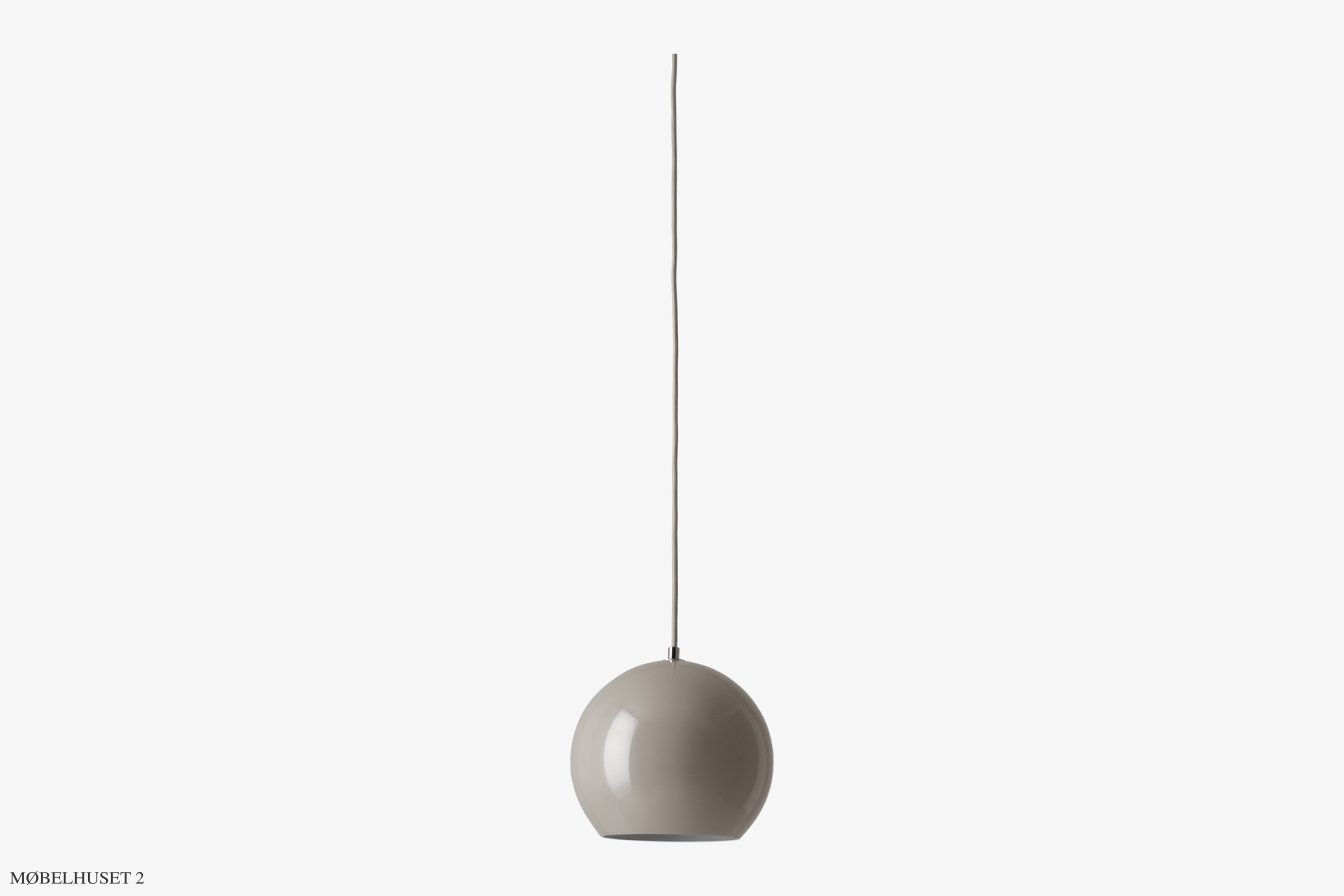 Topan VP6 Pendelleuchte, Grey Beige | &Tradition