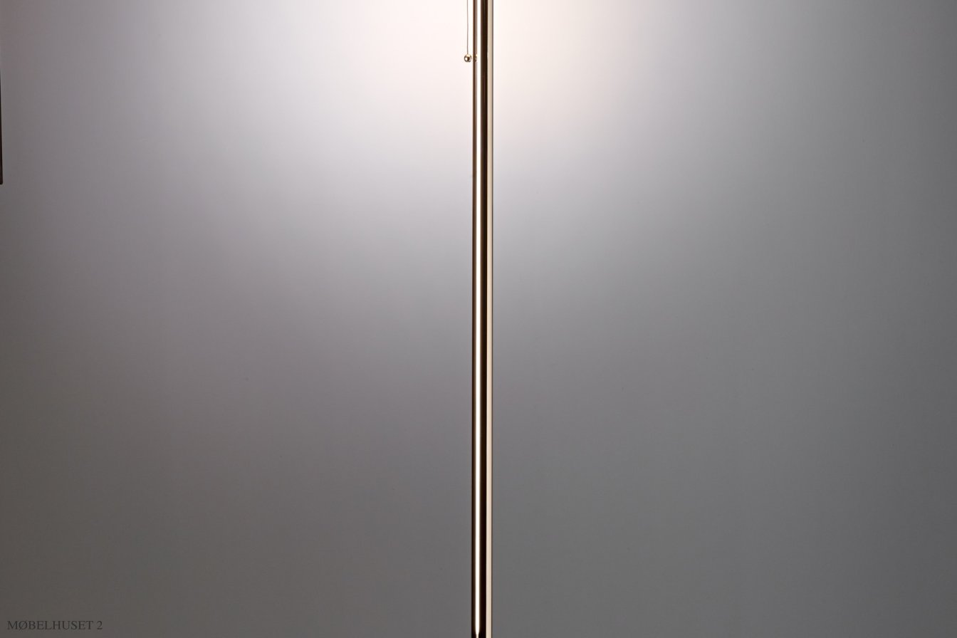 Wagenfeld WSTL 30 gulvlampe, produktbillede | Tecnolumen