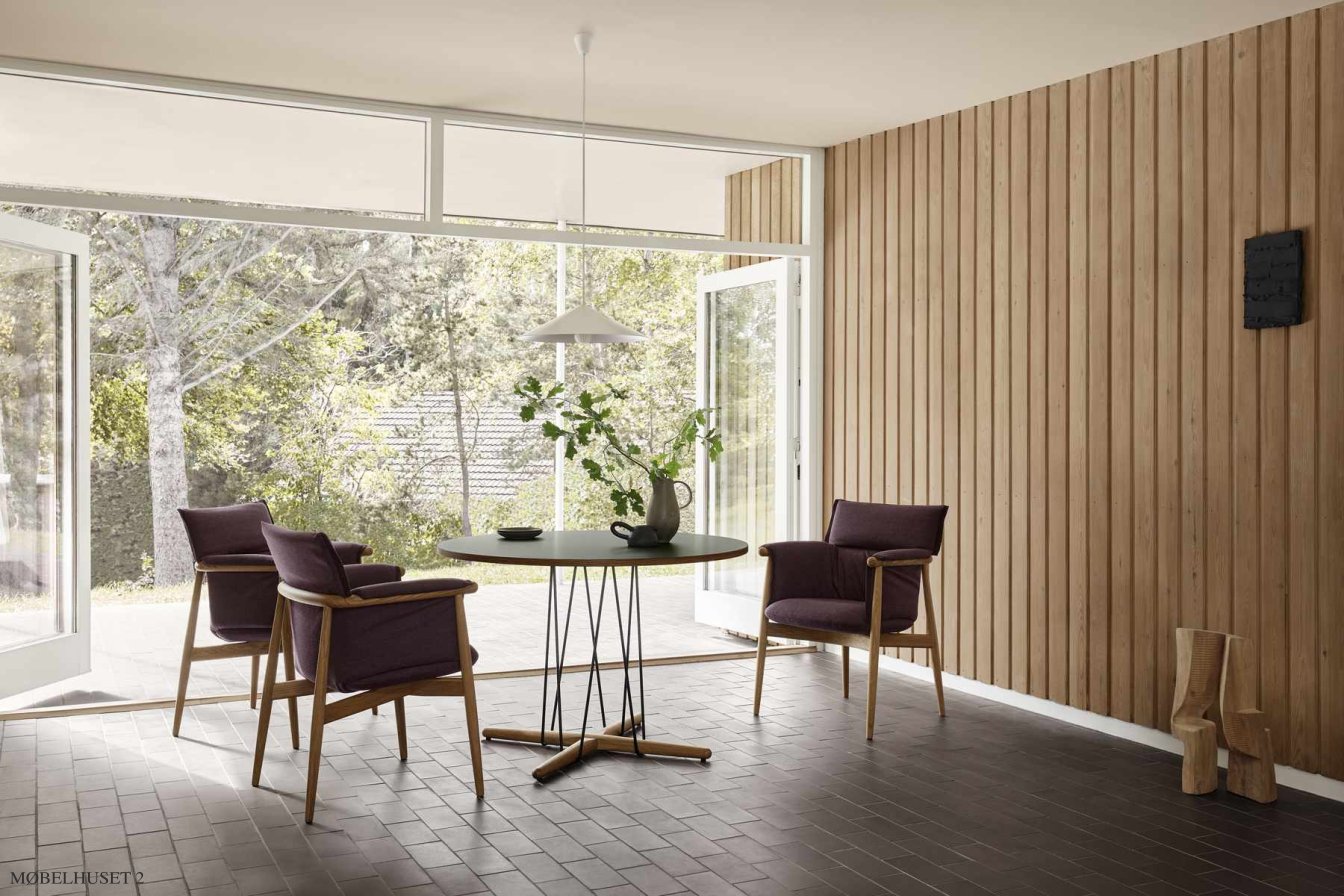 BT1001 Pendant No 1, wei� �ber dem Esstisch | Carl Hansen & S�n