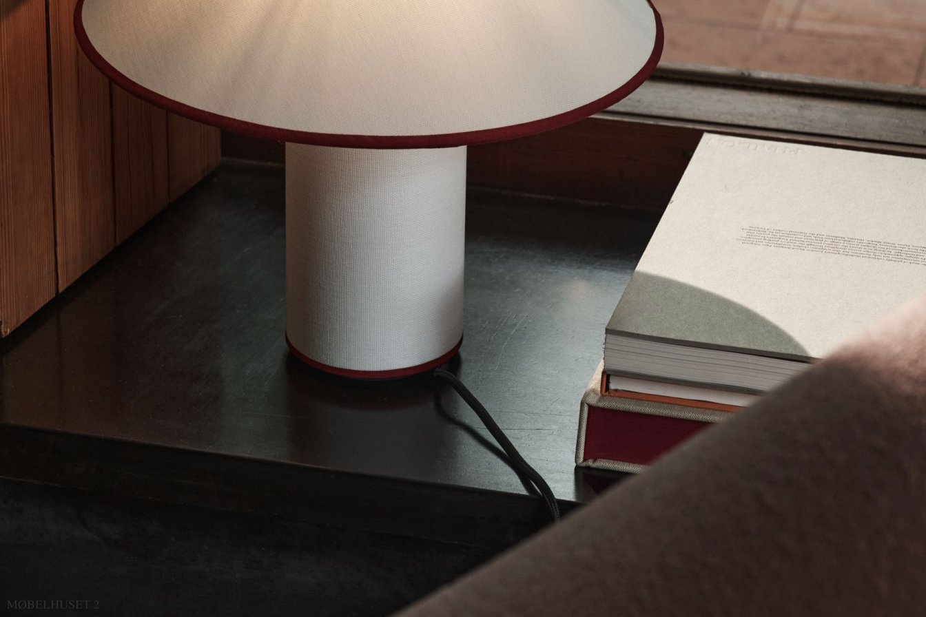 Colette ATD6 Tischleuchte, Ambiente | &Tradition