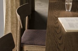 In Between SK26 Stehtisch, Ambiente | &Tradition