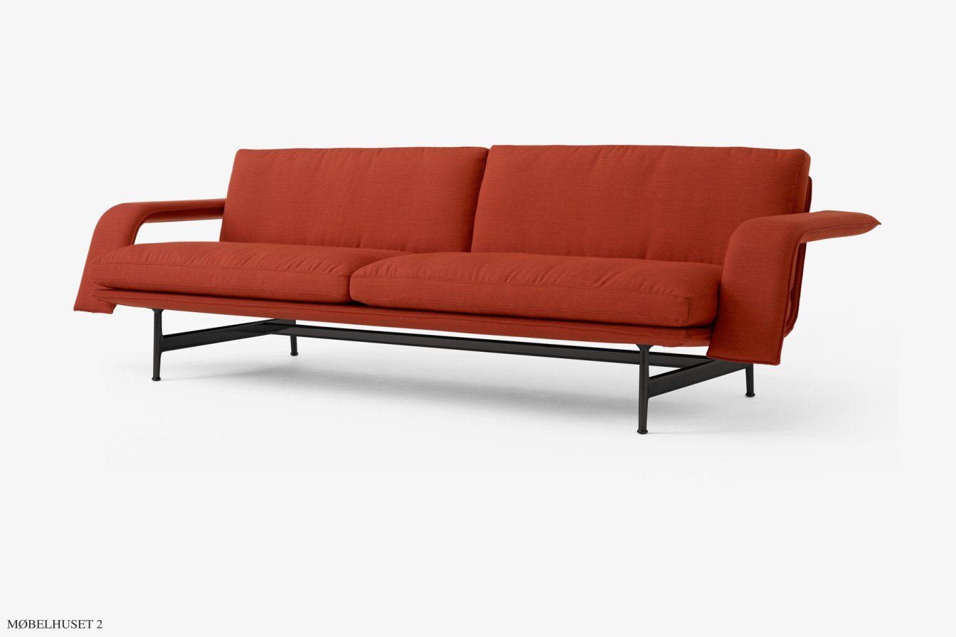 Meantime AV31 Sofa, Warm Black, Fiord 0571 | &Tradition