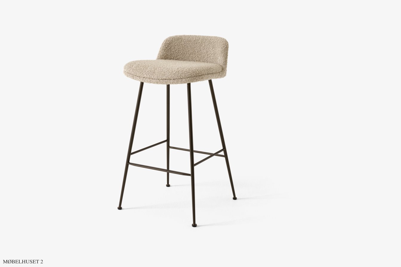 Rely HW84 Thekenhocker gepolstert mit Sitzkissen, Bronziert, Karakorum 003 | &Tradition