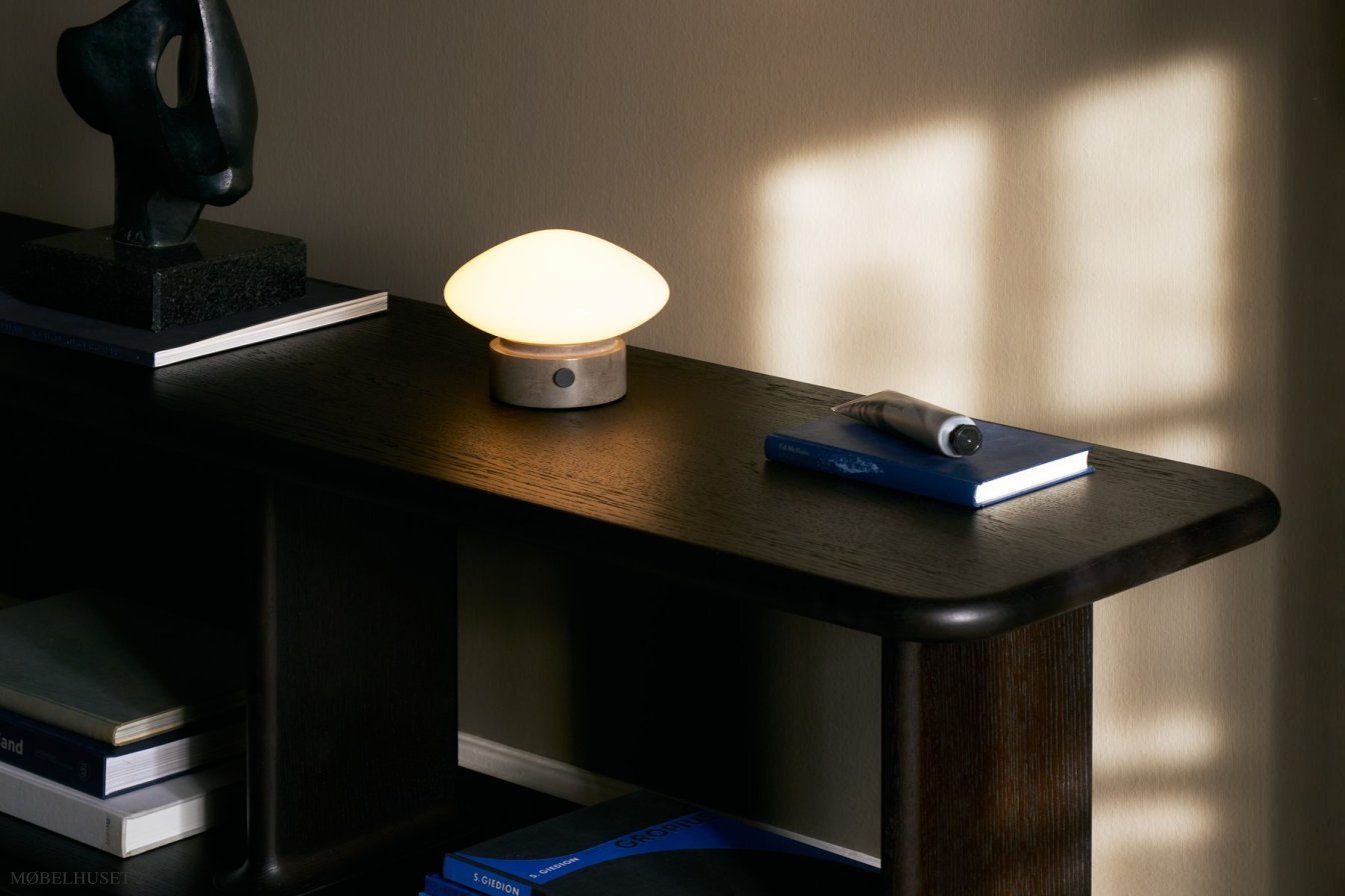 Archivo JH43 Regal, Ambiente | &Tradition