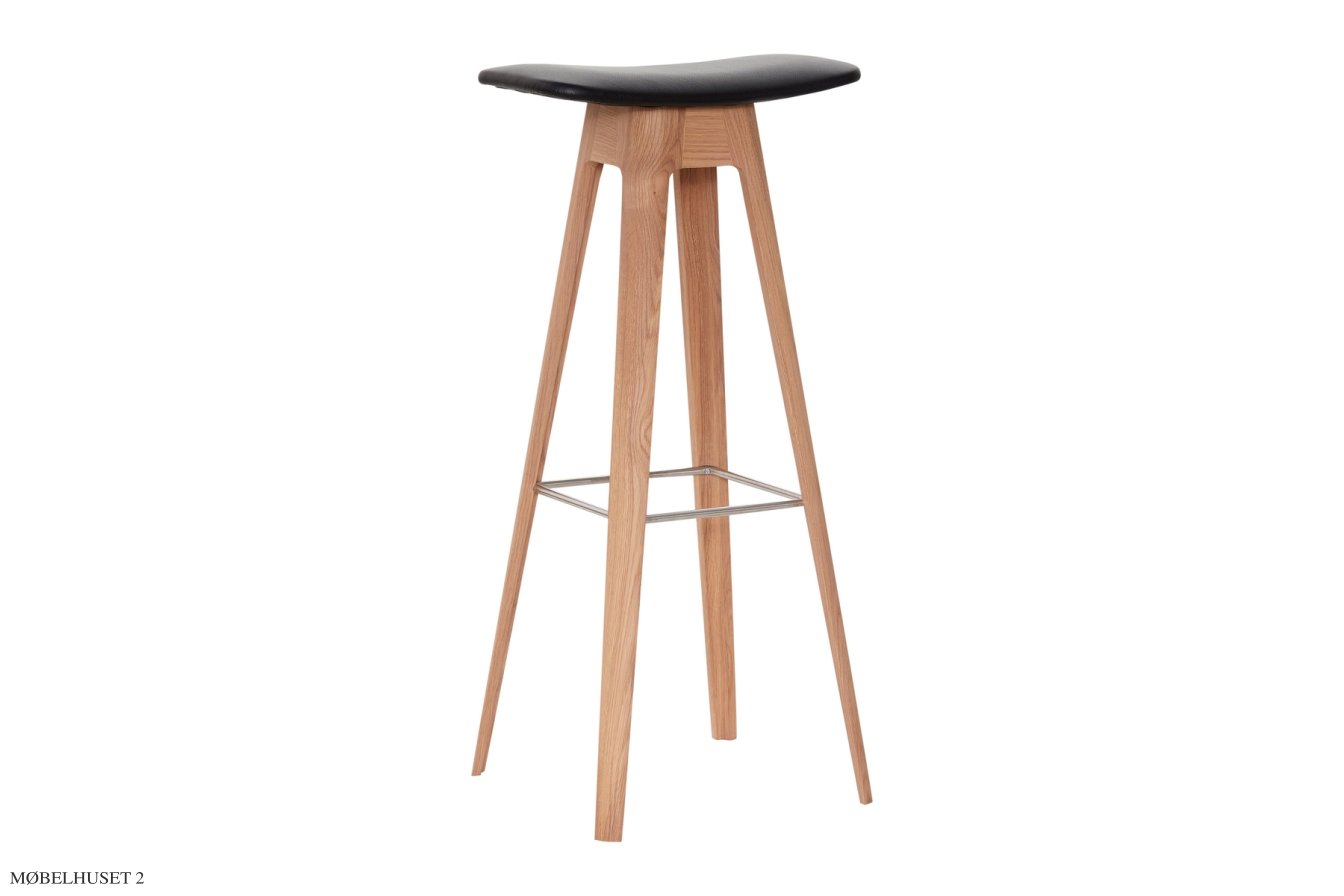 HC1 Barstol, H80 cm, Eiche wei� pigmentiert matt lackiert, PU-Leder schwarz | Andersen Furniture