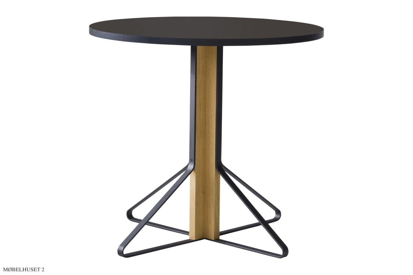 Kaari Table REB 003 Tisch, Schwarz linoleum/Eiche natur | Artek