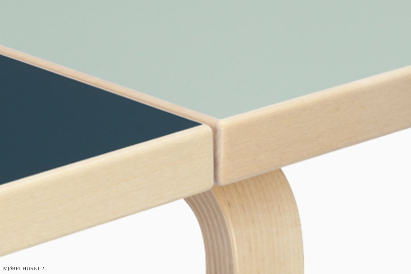 Aalto Table foldable DL81C Klapptisch, Linoleum Vapour/Smokey Blue | Artek