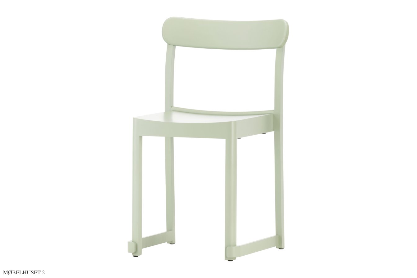 Atelier Chair Esszimmerstuhl, Buche gr�n lackiert | Artek