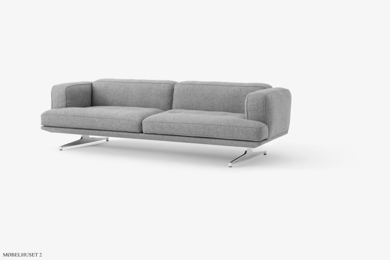 Inland AV23 Sofa, Poliertes Aluminium, Hallingdal 130 | &Tradition