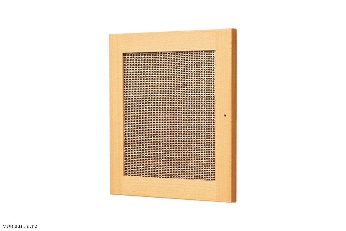 ATBO Kleine T�r, Rattan, Buche klar ge�lt