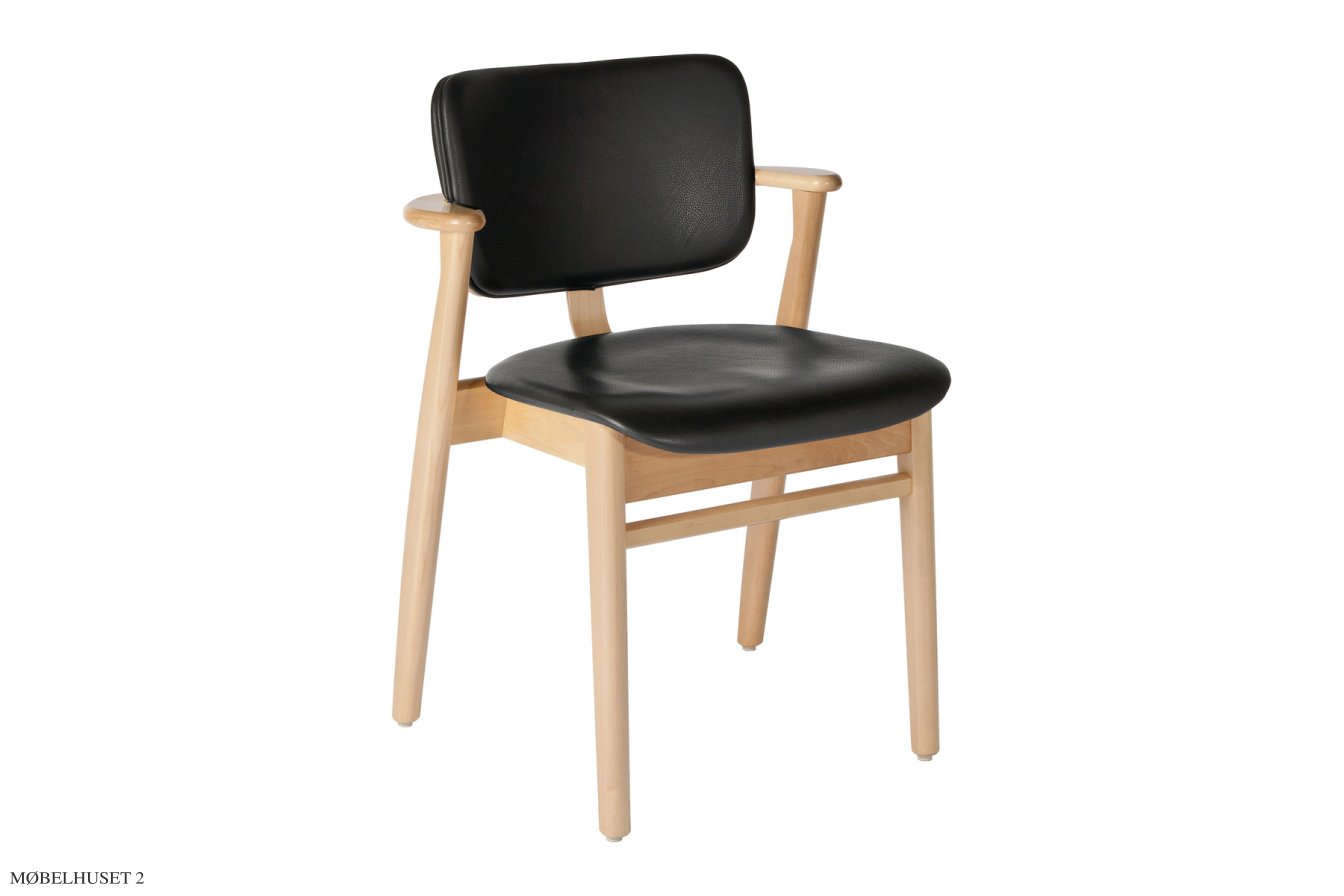 Domus Chair armstol, Lakeret birk | s�de og ryg Prestige l�der sort | Artek