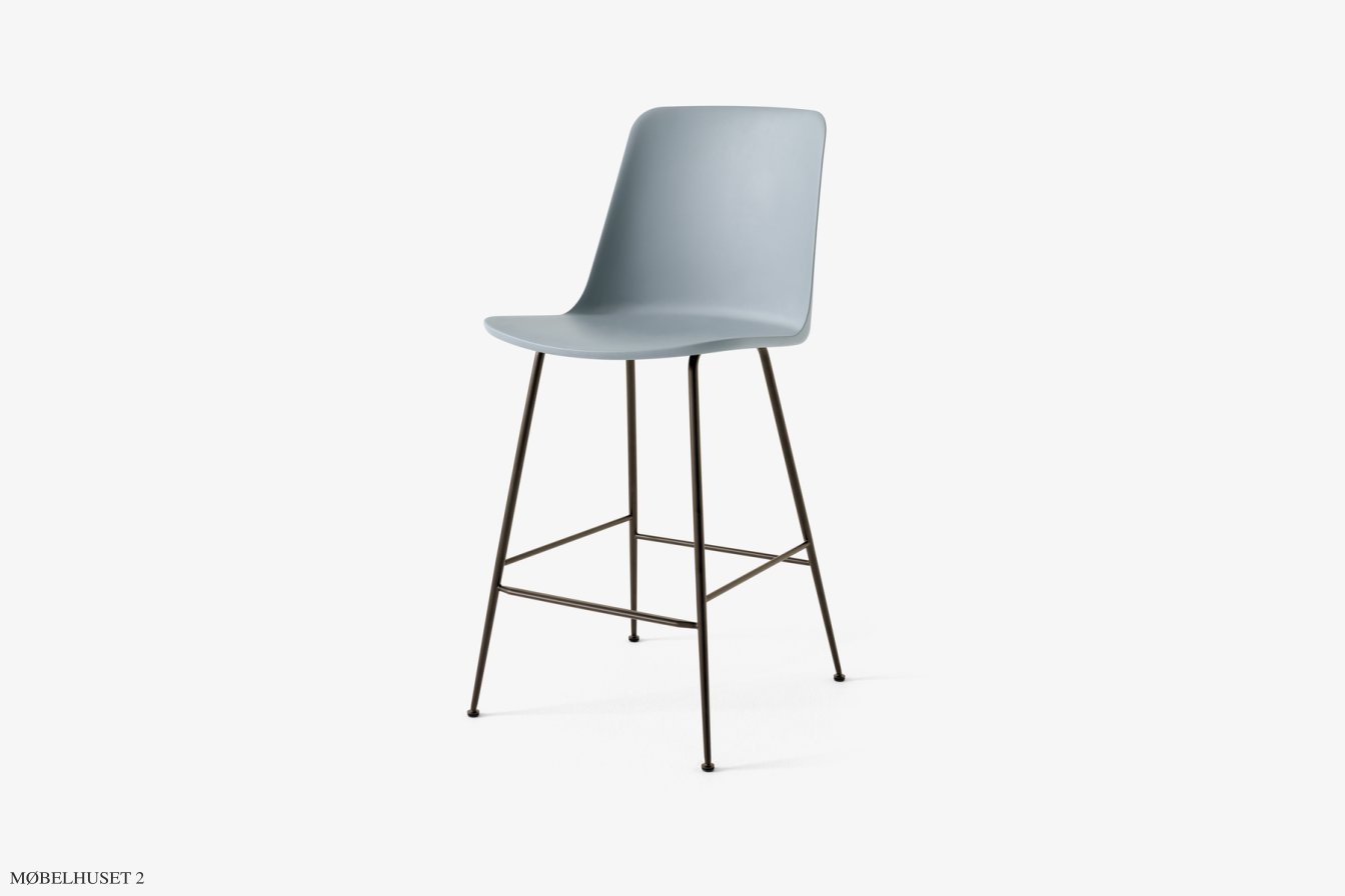 Rely HW91 Thekenhocker mit Kunststoffschale, Bronziert, Light Blue | &Tradition