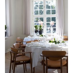 109 Armstol | Finn Juhl