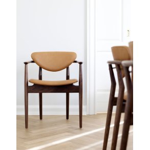 109 Armstol | Finn Juhl