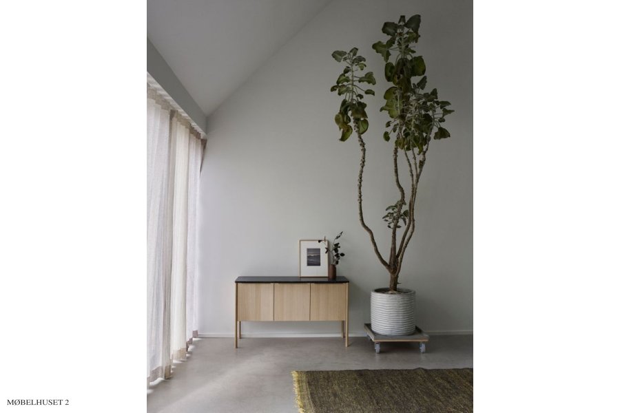 Jut Cabinet Schrank | Skagerak