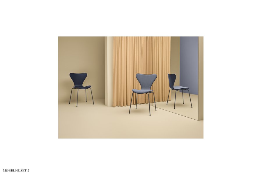 A Sense of Colour | Serie 7, mit Frontpolsterung