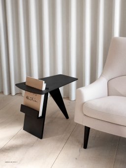 Risom Magazine Table