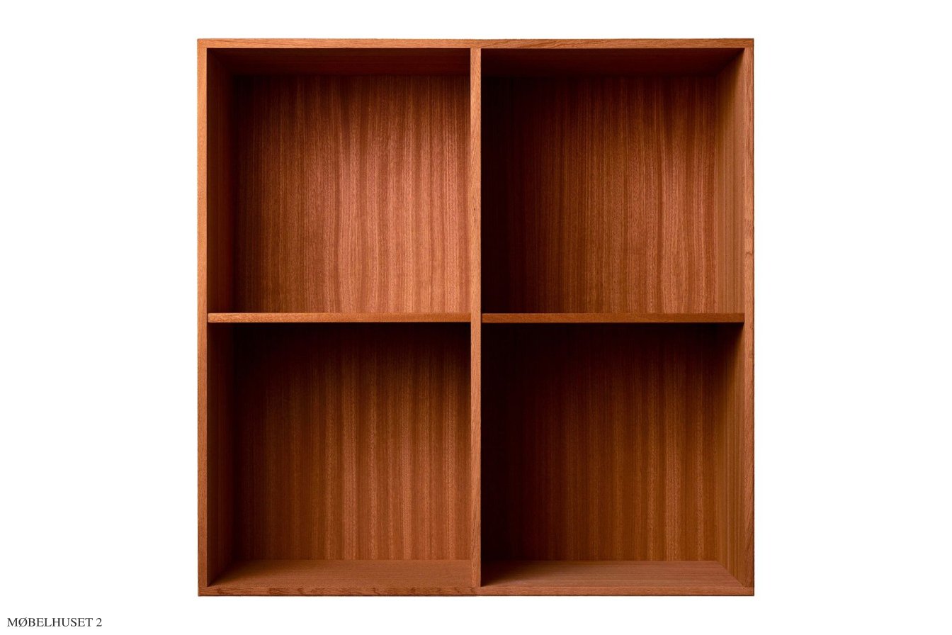 ATBO Reol 70 x 70, Lodret mellemside, 21 cm, Mahogni klar olie