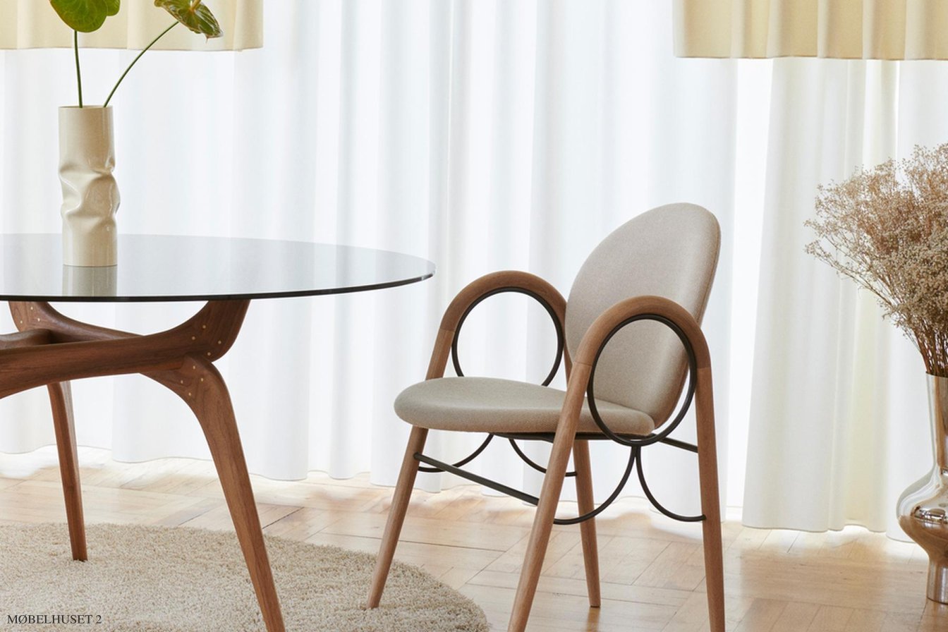 Arkade Chair, Eiche ge�lt, Stoff | Cream (Kvadrat Moss), Schwarzes Gestell | Brdr. Kr�ger