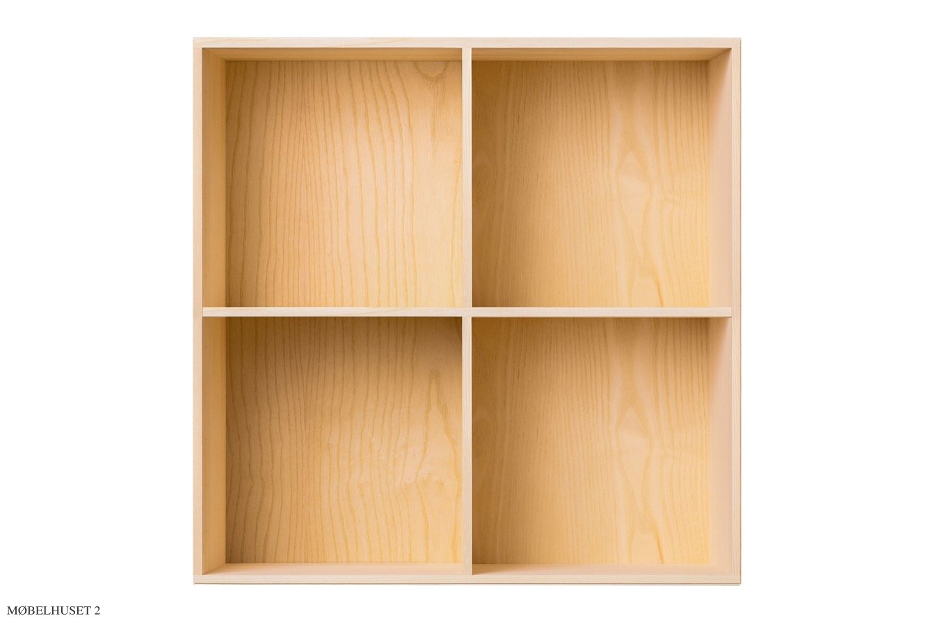 ATBO Reol 70 x 70, Lodret mellemside, 34,5 cm, Ask klar olie