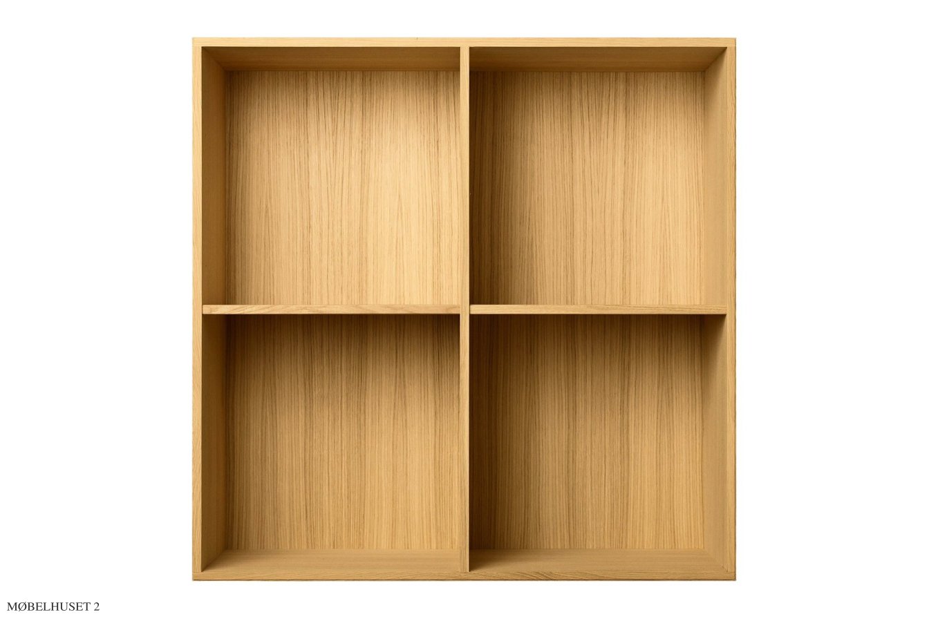 ATBO Reol 70 x 70, Lodret mellemside, 30 cm, Eg klar olie